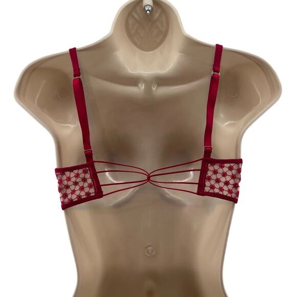 Victoria's Secret Luxe Lingerie Lace Starburst Unlined Demi Bra Red 34C - Picture 7 of 8